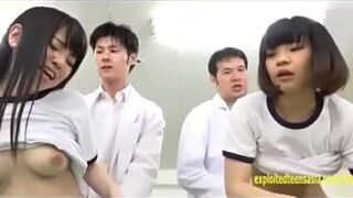 Групповой секс японской лоли - порно видео